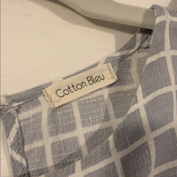 Blue and White Square Pattern Ruffle Blouse - Picture 4 of 4